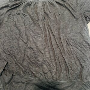 Gray Short Sleeve Top with glitter thread nwot